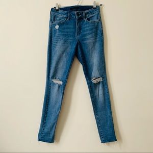 Uniqlo mid rise skinny jeans
